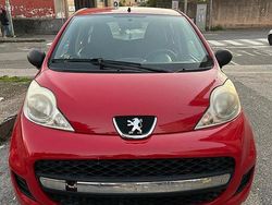 Rosso Usata 2009 Peugeot 107 Due volumi | 3000 €