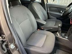 Marrone Usata 2010 Dacia Sandero Ambiance Tre volumi | 2700 € (Super prezzo)