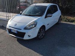 Usata 2011 Renault Clio II Dynamique Tre volumi | 1000 € (Super prezzo)