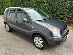 Usata 2008 Ford Fusion Titanium Due volumi | 2700 € (Buon prezzo)