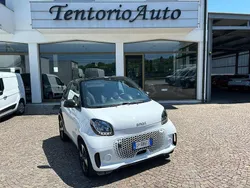 Bianco pastello Usata 2023 Smart ForTwo Electric Drive Passion Cabrio | 12.500 € (Super prezzo)