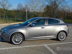 Grigio Usata 2011 Alfa Romeo Giulietta | 9500 € (Cara)