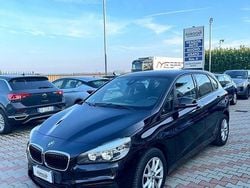 Nero Usata 2015 BMW 216 Active Tourer Efficient Dynamics Monovolume | 10.980 € (Buon prezzo)