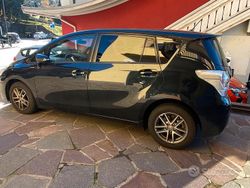 Nero Usata 2015 Toyota Verso Monovolume | 10.000 € (Buon prezzo)