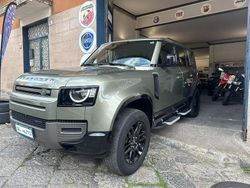 Verde Usata 2022 Land Rover Defender Dynamic SUV | 59.900 € (Molto cara)