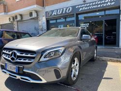Grigio Usata 2019 Mercedes GLA200 SUV | 25.800 € (Buon prezzo)