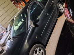 Nero Usata 2007 Peugeot 206 Tre volumi | 1800 € (Buon prezzo)