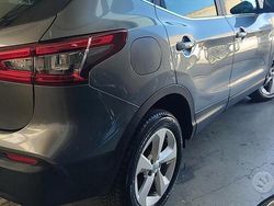 Grigio Usata 2019 Nissan Qashqai Acenta SUV | 18.000 € (Cara)