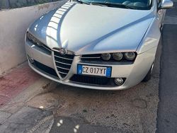Grigio Usata 2006 Alfa Romeo 159 Tre volumi | 2300 € (Buon prezzo)
