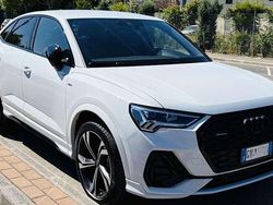 Usata 2024 Audi Q3 Sportback Comfort SUV | 48.000 € (Cara)