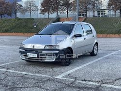 Grigio Usata 2002 Fiat Punto Due volumi | 1480 € (Buon prezzo)