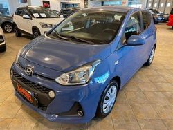 Blu Usata 2018 Hyundai i10 Due volumi | 7399 € (Buon prezzo)