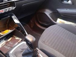 Giallo Usata 2021 Peugeot 208 Active Due volumi | 11.500 € (Buon prezzo)