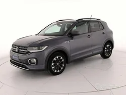 Smoky grey metallizzato Usata 2022 VW T-Cross Sportline SUV | 18.300 € (Buon prezzo)