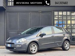 Grigio Usata 2014 Fiat Punto Lounge Tre volumi | 4990 € (Buon prezzo)