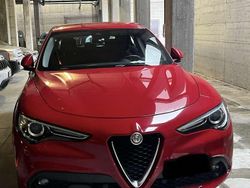 Usata 2018 Alfa Romeo Stelvio Super SUV | 26.000 € (Cara)