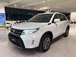 Bianco Nuova 2025 Suzuki Vitara Cool SUV | 26.490 € (Buon prezzo)