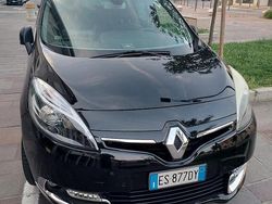Nero Usata 2013 Renault Scénic Monovolume | 5600 €