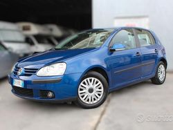Blu Usata 2004 VW Golf IV Comfortline Tre volumi | 2500 € (Buon prezzo)