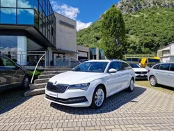 Bianco Usata 2021 Skoda Superb Executive Station wagon | 22.900 € (Buon prezzo)