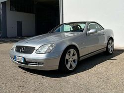 Argento Usata 1997 Mercedes SLK200 Cabrio | 9800 € (Molto cara)