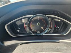 Rosso Usata 2018 Volvo V40 Station wagon | 13.500 € (Buon prezzo)