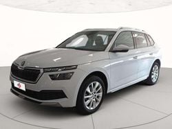 Bianco luna metallizzato Usata 2023 Skoda Kamiq Style SUV | 19.000 € (Buon prezzo)