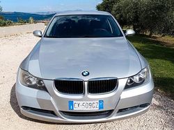 Grigio Usata 2005 BMW 320 Tre volumi | 2500 € (Super prezzo)