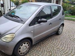 Usata 1998 Mercedes A160 Classic Monovolume | 1500 € (Buon prezzo)