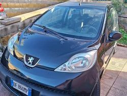 Nero Usata 2007 Peugeot 107 Due volumi | 2300 € (Buon prezzo)