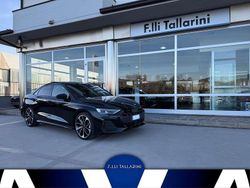 Nero mito metallizzato Usata 2024 Audi A3 S-Line Tre volumi | 38.000 € (Molto cara)