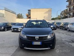 Grigio Usata 2012 Dacia Sandero Stepway Tre volumi | 6450 € (Ottimo prezzo)