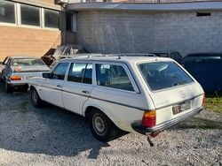 Bianco Usata 1982 Mercedes 240 Station wagon | 3800 €