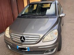 Argento Usata 2008 Mercedes B200 Chrome Monovolume | 2500 € (Ottimo prezzo)
