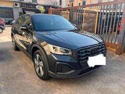 Grigio scuro Usata 2024 Audi Q2 Business SUV | 25.999 € (Super prezzo)