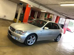 Usata 1999 Lexus IS200 Tre volumi | 6000 €
