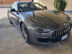 Grigio Usata 2019 Maserati Ghibli GranLusso Tre volumi | 37.500 € (Cara)