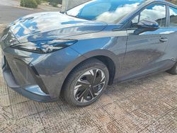 Grigio Usata 2024 MG MG4 EV Due volumi | 19.500 €