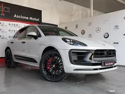 Grigio(met.) Usata 2023 Porsche Macan SUV | 98.900 € (Buon prezzo)