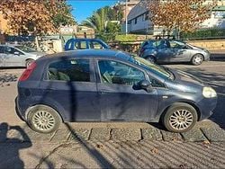 Blu Usata 2010 Fiat Grande Punto Due volumi | 980 € (Super prezzo)