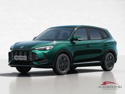 British green Nuova 2025 MG ZS Tre volumi | 15.300 € (Ottimo prezzo)