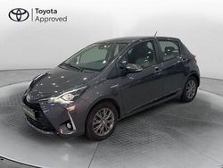 Grigio Usata 2017 Toyota Yaris Hybrid Active Due volumi | 11.900 € (Buon prezzo)