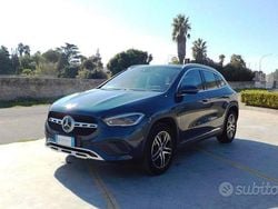 Blu Usata 2021 Mercedes E250 Station wagon | 27.950 € (Buon prezzo)