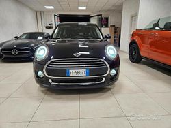 Oro Usata 2016 Mini Cooper D Hype Due volumi | 8500 € (Buon prezzo)