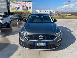 Grigio Usata 2018 VW T-Roc Style SUV | 15.700 € (Buon prezzo)