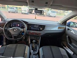 Blu/azzurro Usata 2019 VW Polo R-line Due volumi | 14.500 € (Molto cara)