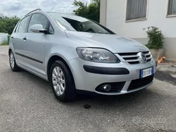 Argento Usata 2008 VW Golf Plus Cross Monovolume | 5900 € (Buon prezzo)