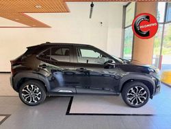 Nero Usata 2023 Toyota Yaris Cross Trend SUV | 20.897 € (Buon prezzo)