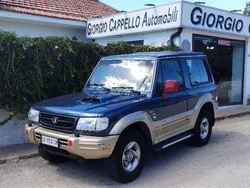 Blu/azzurro(met.) Usata 1999 Hyundai Galloper SUV | 5500 € (Molto cara)