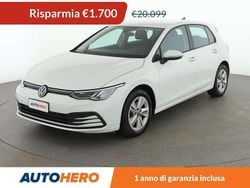 Bianco Usata 2022 VW Golf VIII Life Tre volumi | 18.399 € (Ottimo prezzo)